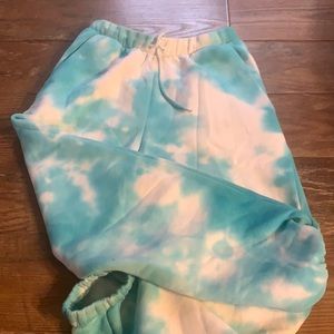 Custom tye die sweats